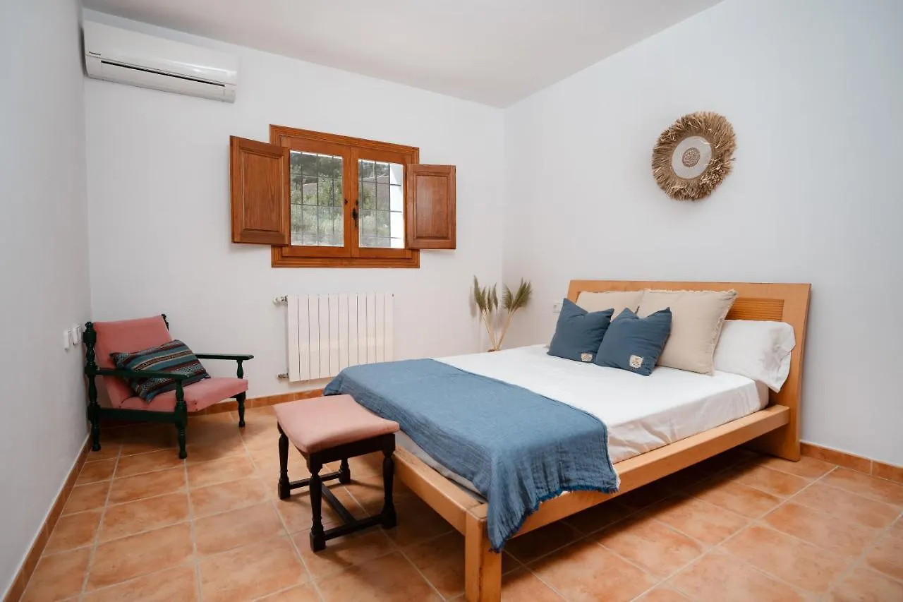 7 Bedroom Villa With Pool - 5Mins Walk To Cala Llonga Beach - Can Ramon Spain