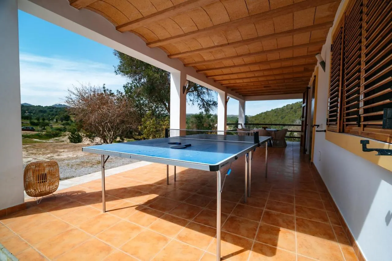 7 Bedroom Villa With Pool - 5Mins Walk To Cala Llonga Beach - Can Ramon